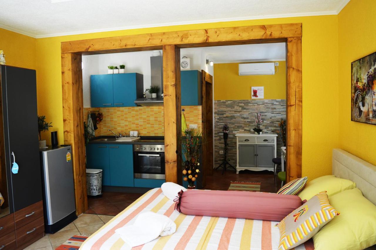 Studio Apartments Luka Biograd - Benkovac Eksteriør bilde