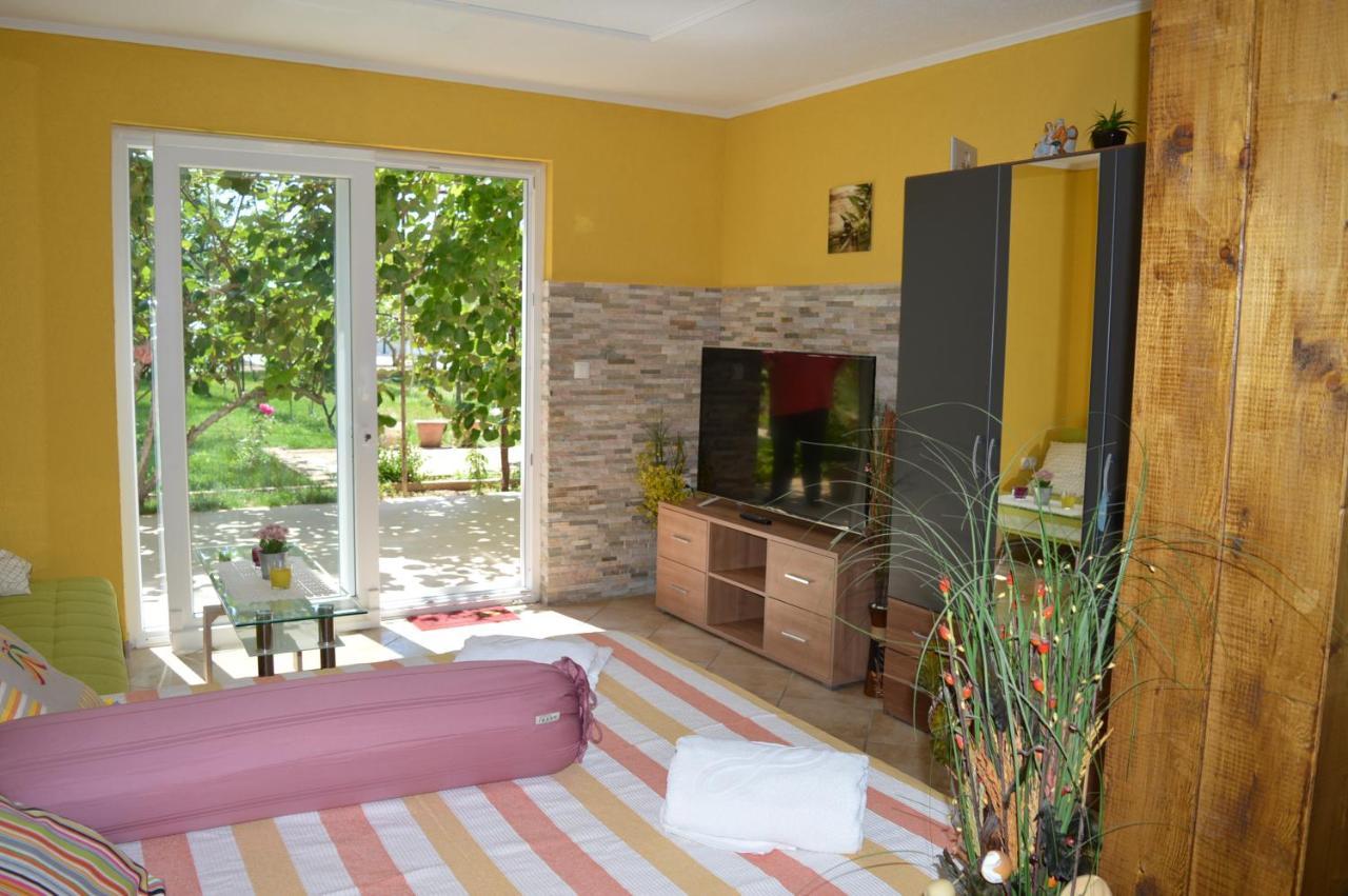 Studio Apartments Luka Biograd - Benkovac Eksteriør bilde